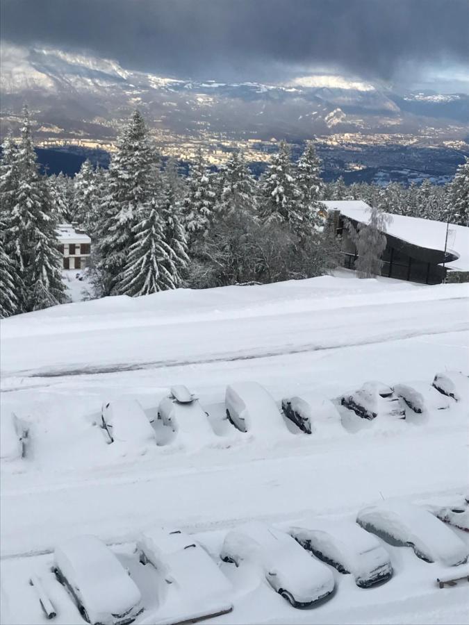 Appartement 5 Personnes Au Pied Des Pistes - Wifi - Chamrousse Esterno foto